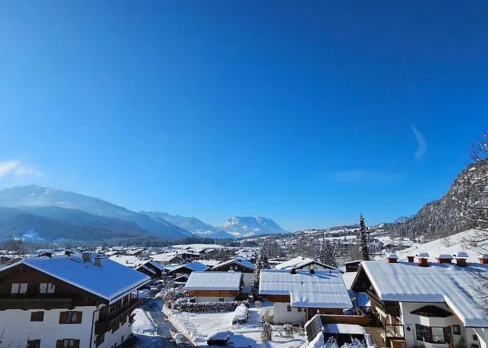 Hotel Haus Karoline Reit im Winkl